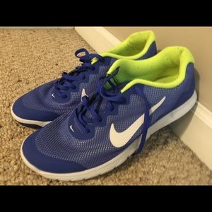 Nike 9’s